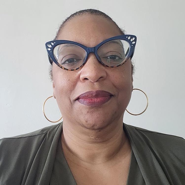 Anita Woods